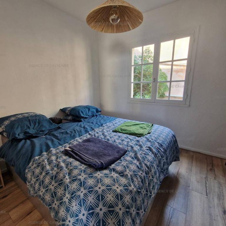 Appartement rénové 2 chambres avec clim, wifi, et parking à Cavalaire-sur-Mer - FR-1-100-308 - Appartement - 12