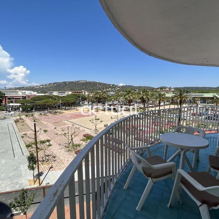 SANT JOSEP 3E - Apartamento de 2 dormitorios - 2