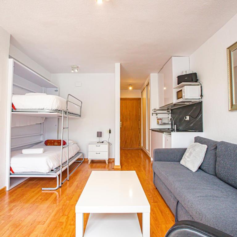 Holidays, Mont Blanc Estudio en Pradollano & Parking - Estudio - 2