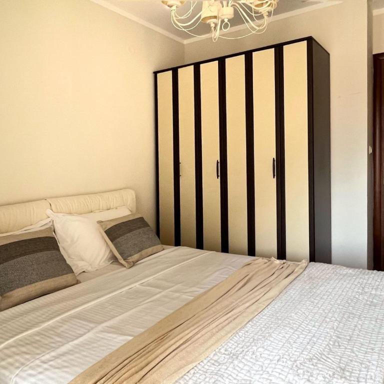 Lana apartment Petrovac - Three-Bedroom Apartment - 17