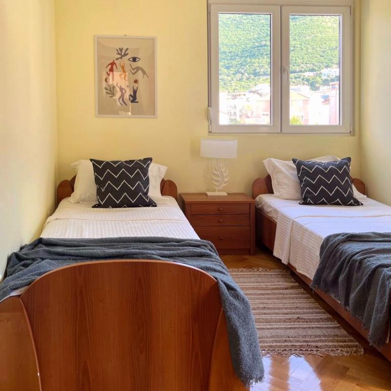 Lana apartment Petrovac - Three-Bedroom Apartment - 9