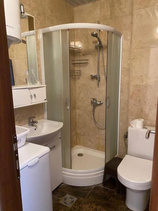 Apartment in Becici - One-Bedroom Apartment - 10