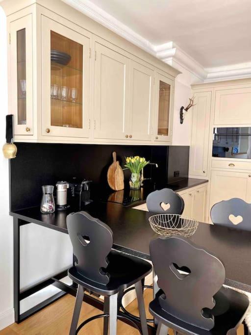 Brand-new, central apartment w/ VIEWS - Appartamento con 2 Camere da Letto - 29