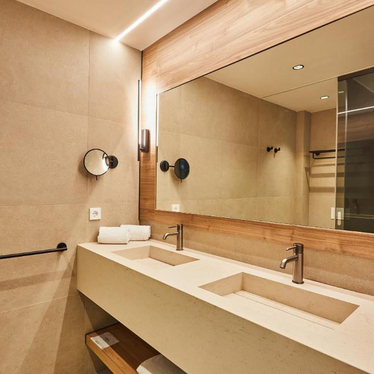 Silken Platja d'Aro - Habitación Doble Deluxe - 1 o 2 camas - 6
