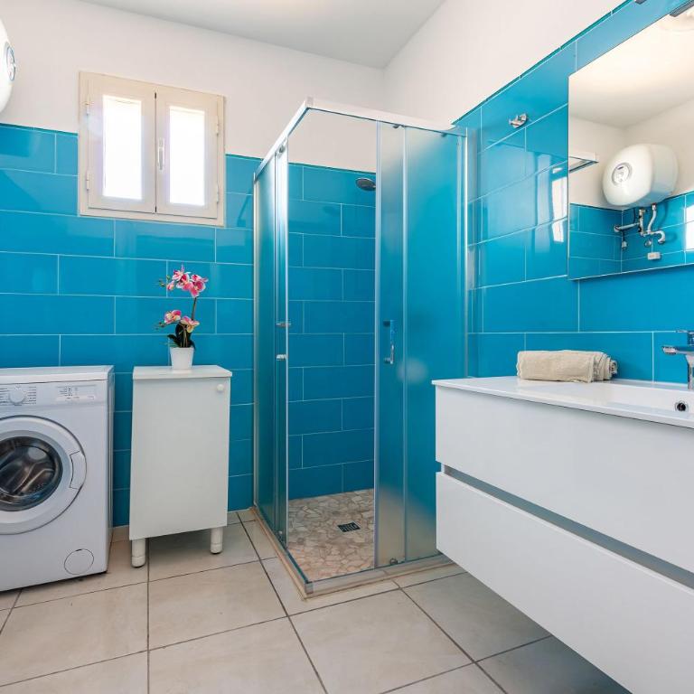 Casa Celeste 100m From Beach - Happy Rentals - Two-Bedroom House - 9
