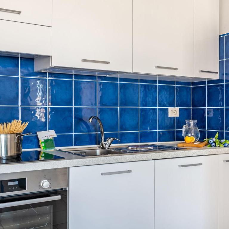 Casa Celeste 100m From Beach - Happy Rentals - Two-Bedroom House - 5