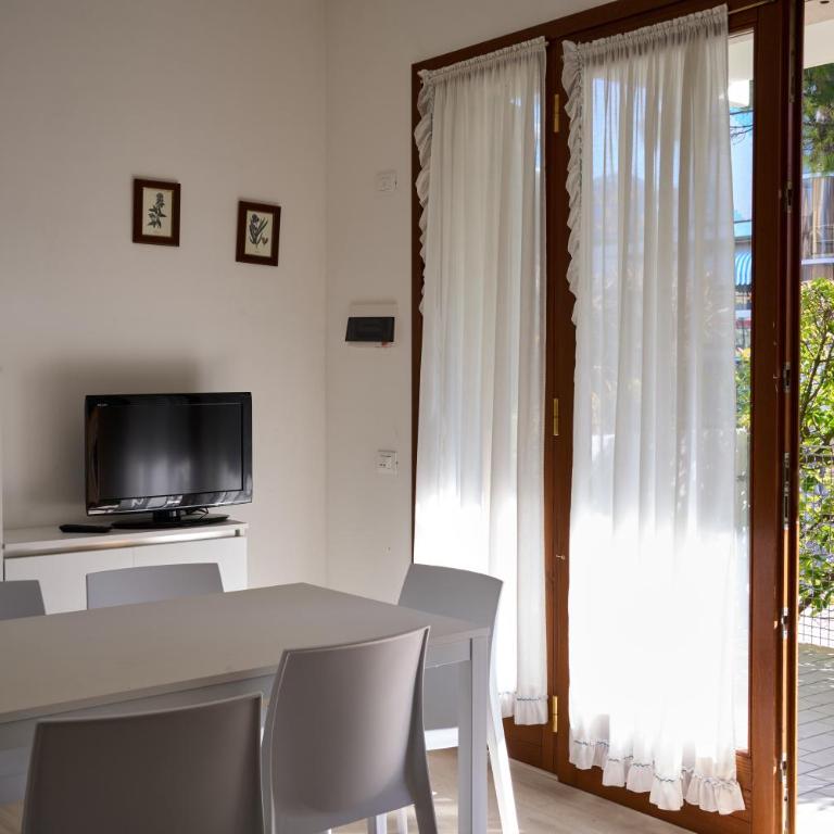 Appartamenti Villa Paola-Pochi passi dal mare-Zona piazza Aurora-Lido di Jesolo - Appartamento - Piano Terra - 15