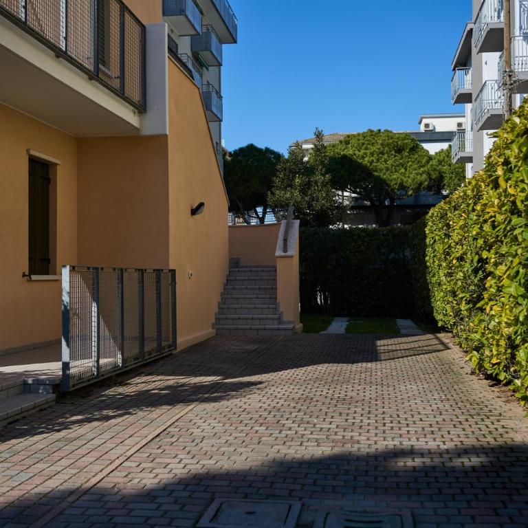 Appartamenti Villa Paola-Pochi passi dal mare-Zona piazza Aurora-Lido di Jesolo - Appartamentino su 2 Livelli - 20