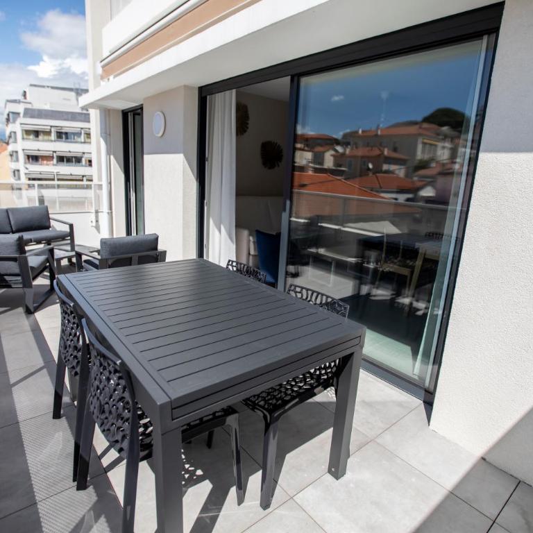 Les Terrasses De Forville by Connexion - Appartement 2 Chambres - 32