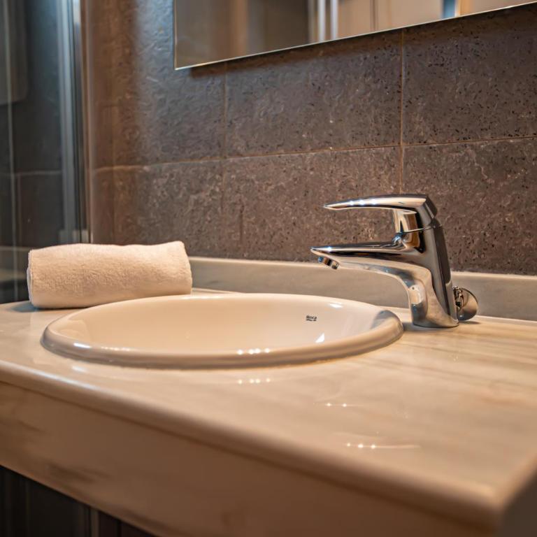 Holidays, Edificio Serraneu, Sierra Nevada 4 personas y Parking - Apartamento de 2 dormitorios - 39