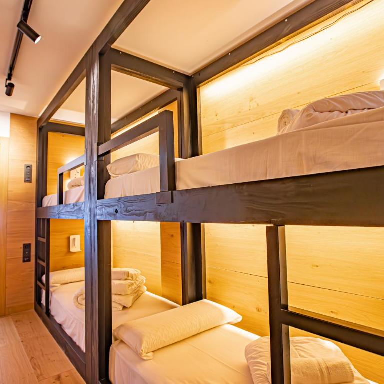 Holidays, Edificio Serraneu, Sierra Nevada 4 personas y Parking - Apartamento de 2 dormitorios - 20