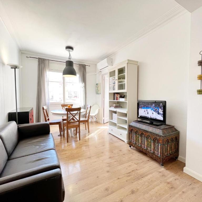 Casa Sagrada Familia - Apartment - 1