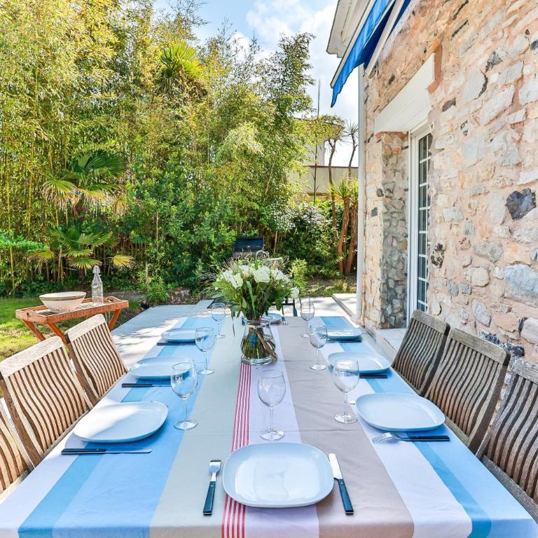 Embruns - Location vacances capbreton superbe villa avec jardin et piscine chauffée - Maison 4 Chambres - 6