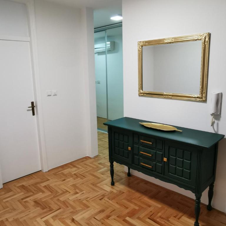 Family apartment Tuzla (100 m2) - Apartman sa 2 Spavaće Sobe - 3