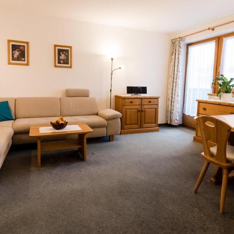 Landhaus Kröll - Barbara Kröll - Apartment mit 3 Schlafzimmern und Bad - 5