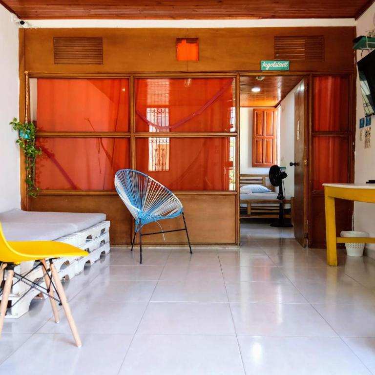 Bona Vida Hostel - Habitación Familiar con baño privado - 2