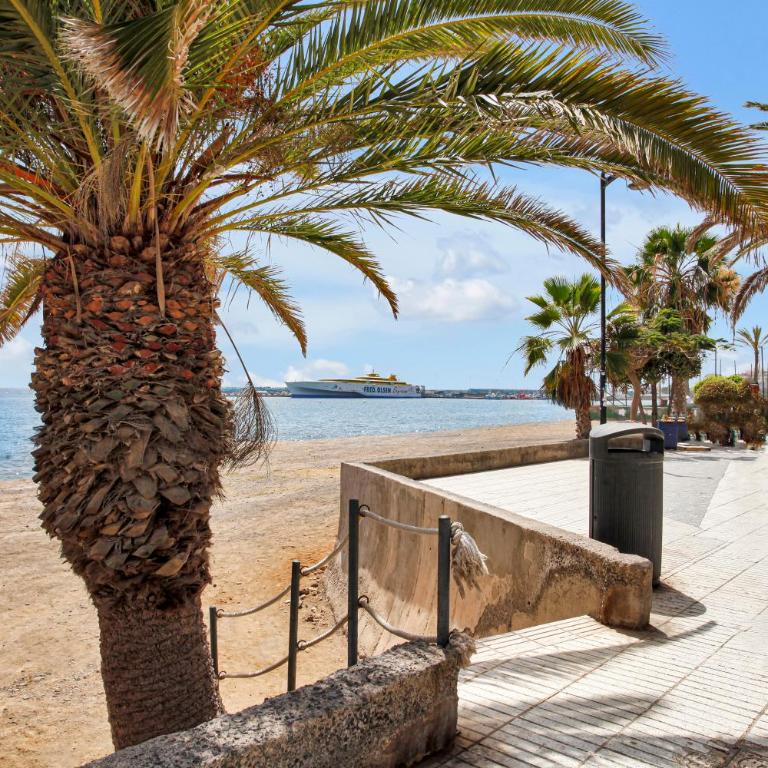 LUXORY DREAMY SUNSET, SeaFront, Direct Access To The Promenade,Wifi,Pool,Free Parking - Apartamento con vistas al mar - 51