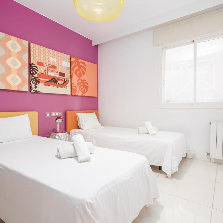 MARBELLA HOME RENTALS - Edificio Tembo, Puerto Banus, 2BR, parking & pool - Apartamento - 13