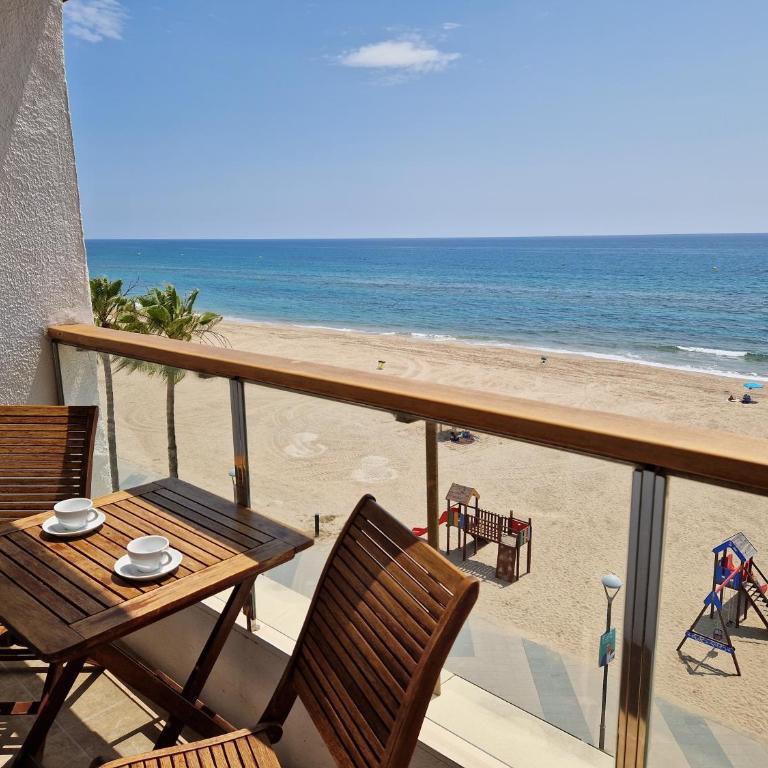 Apartamentos Wundermar - Apartamento con vistas al mar - 3