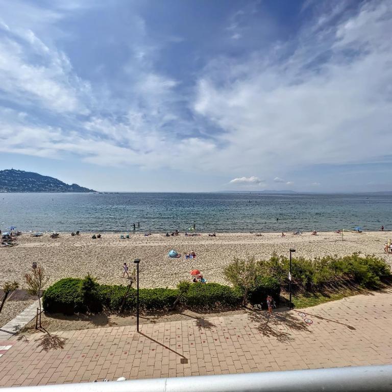 Alexandra 1 era linea de Mar, Fantastico Piso tota - Apartment with Sea View - 45