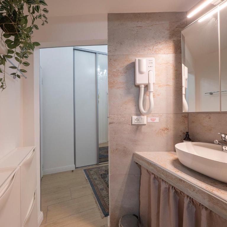 [White Loft near Duomo] Orti 14 - Appartamento con 1 Camera da Letto - 36