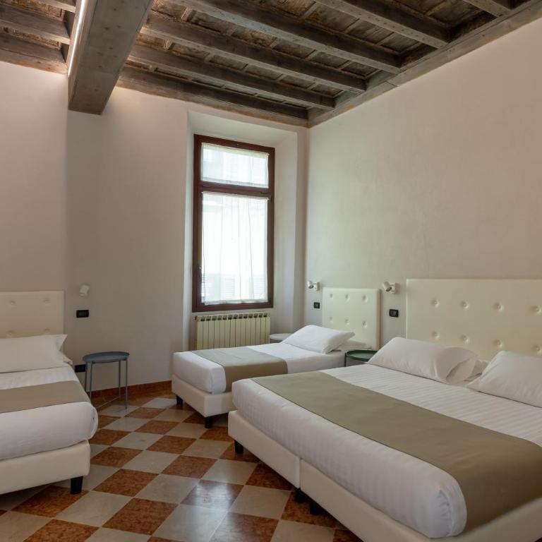 Ca' Tazzoli, MantegnaHotels - Camera Quadrupla - 2