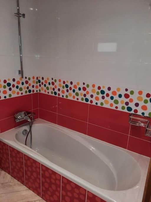 Auténtica SEVILLA, Conexión Centro, Terraza y Barbacoa, opción Parking - Apartamento de 3 dormitorios - 32