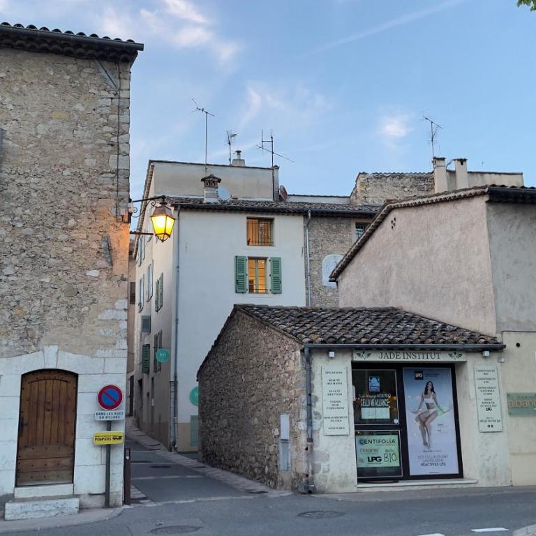 DUPLEX - VALBONNE VILLAGE - Appartement 1 Chambre - 51