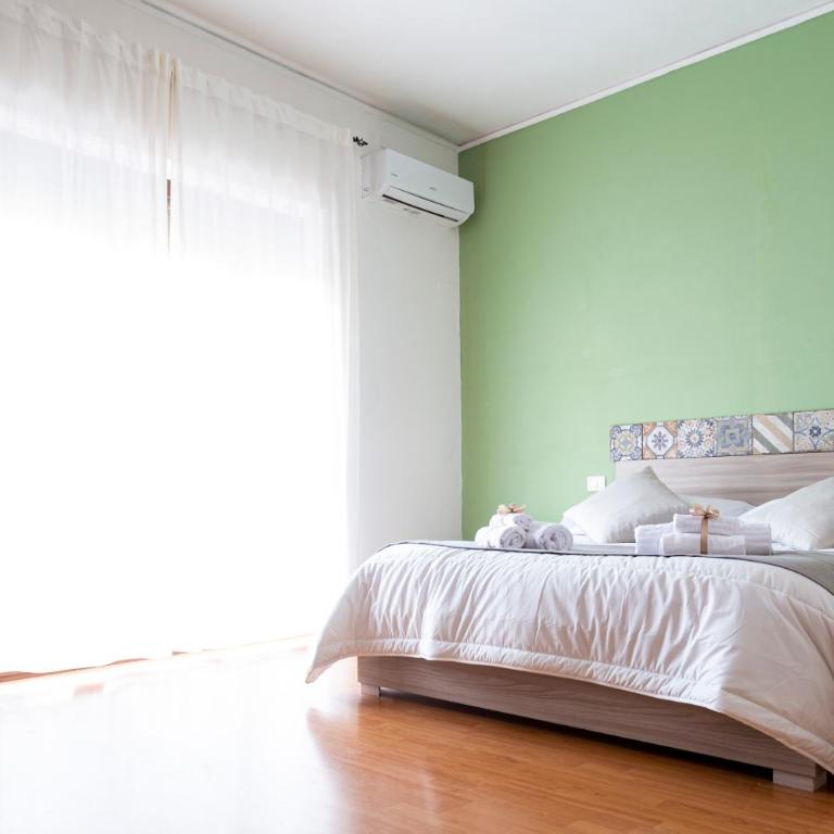 Sorrento Living - Two-Bedroom Apartment - 13