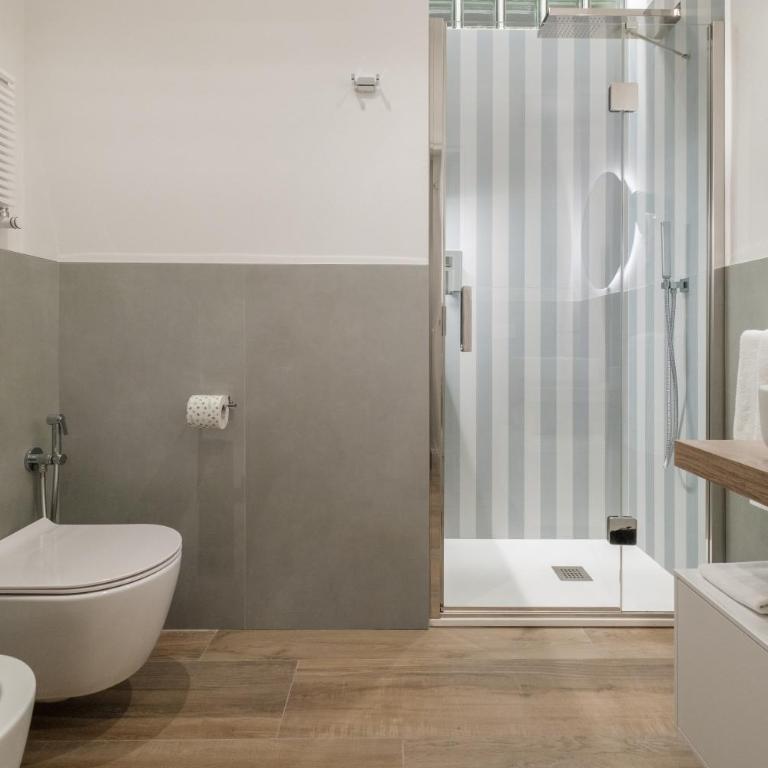 Blue Suite by Studio Vita - Two-Bedroom Apartment - 30