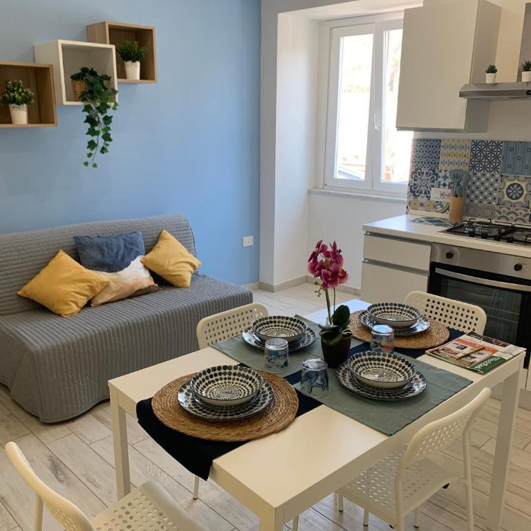 Central House - Two-Bedroom Apartment - 1