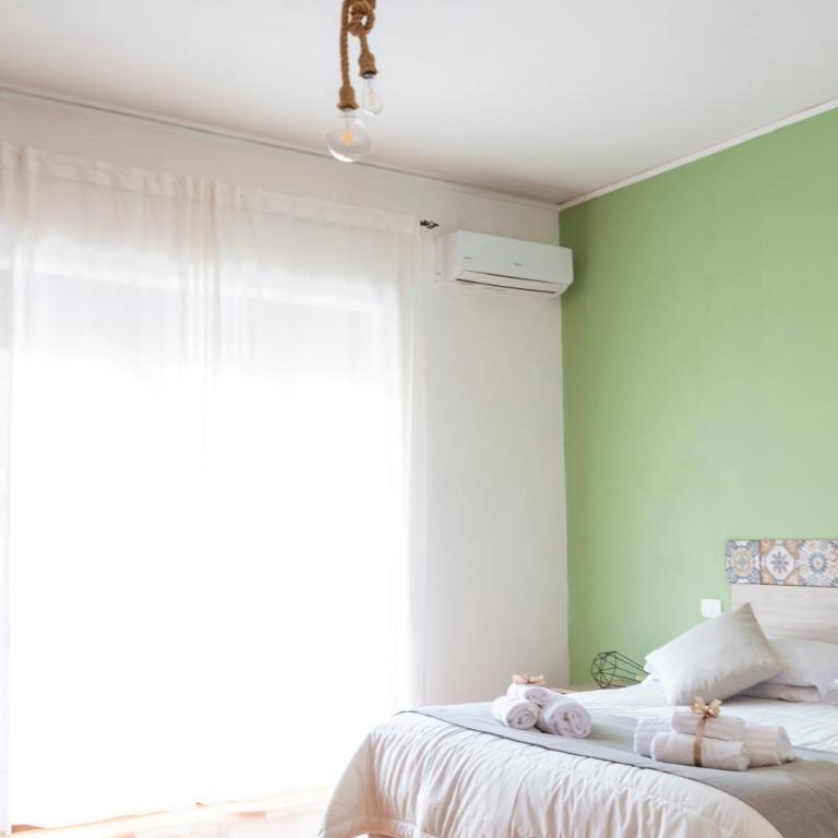 Sorrento Living - Two-Bedroom Apartment - 14
