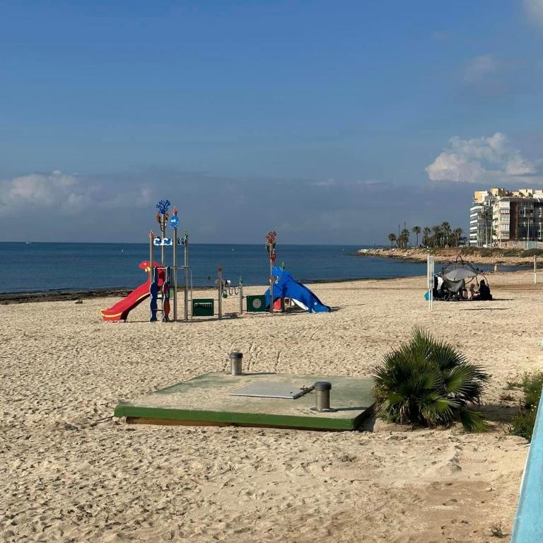 Torrevieja Los Locos-Luz De Mar - Apartamento de 3 dormitorios - 21