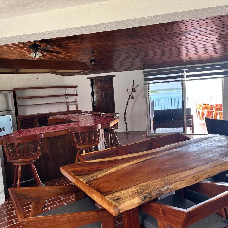 Hotel My Love Bacalar Lagoon Front -Gratis Renta Kayyaks - Family Villa Lagoon View - 2 Bedrooms with Terrace - 7