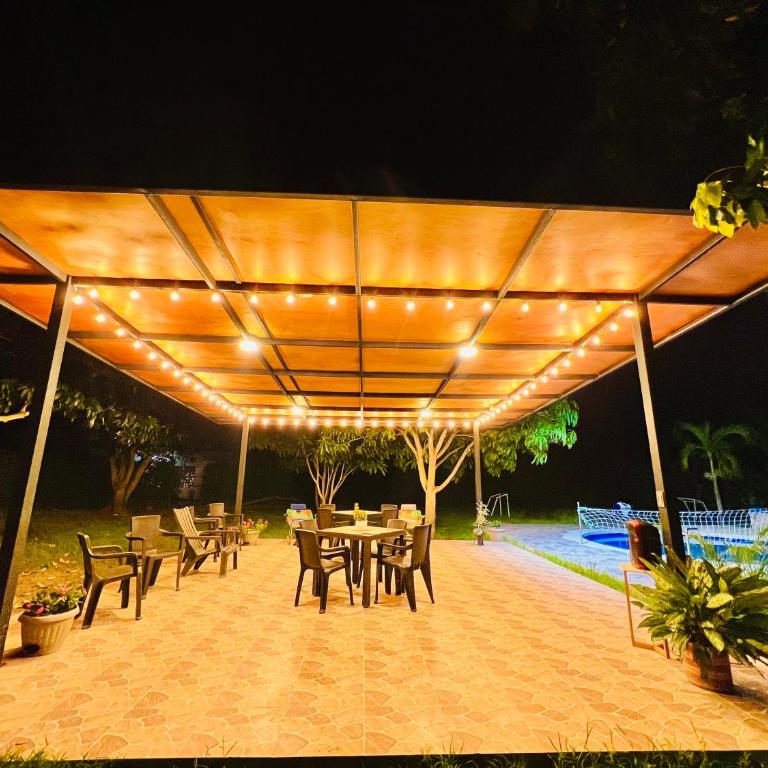 VILLA SANTA Casa Quinta con Piscina PRIVADA - Villa de 3 dormitorios - 55
