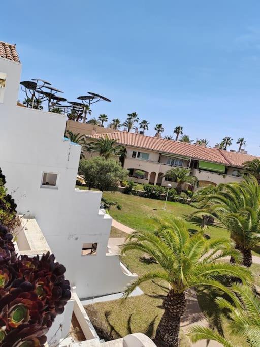 Playa la pineda Estival relax - One-Bedroom Apartment - 9