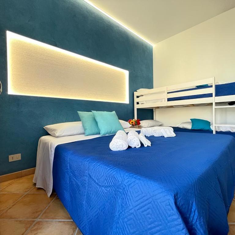 "L'Oasi di Favignana" Room and Charme - Camera Quadrupla Classic - 6