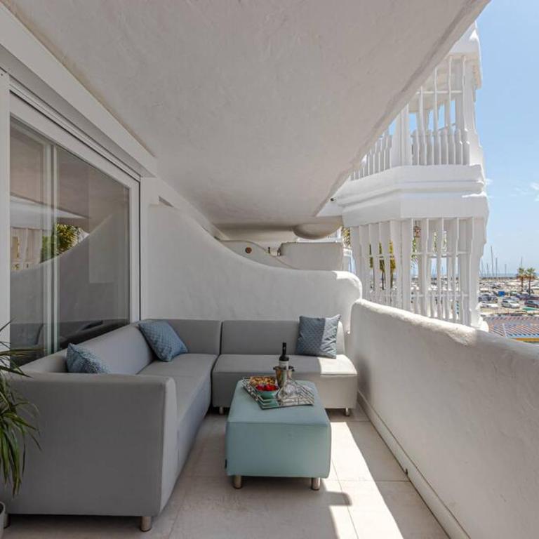 Puerto Marina Luxury 2BDR Apartment with Sea View - Apartamento de 2 dormitorios - 3