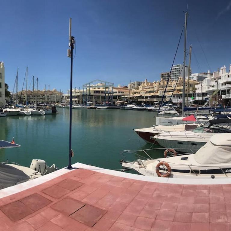 Puerto Marina Luxury 2BDR Apartment with Sea View - Apartamento de 2 dormitorios - 49