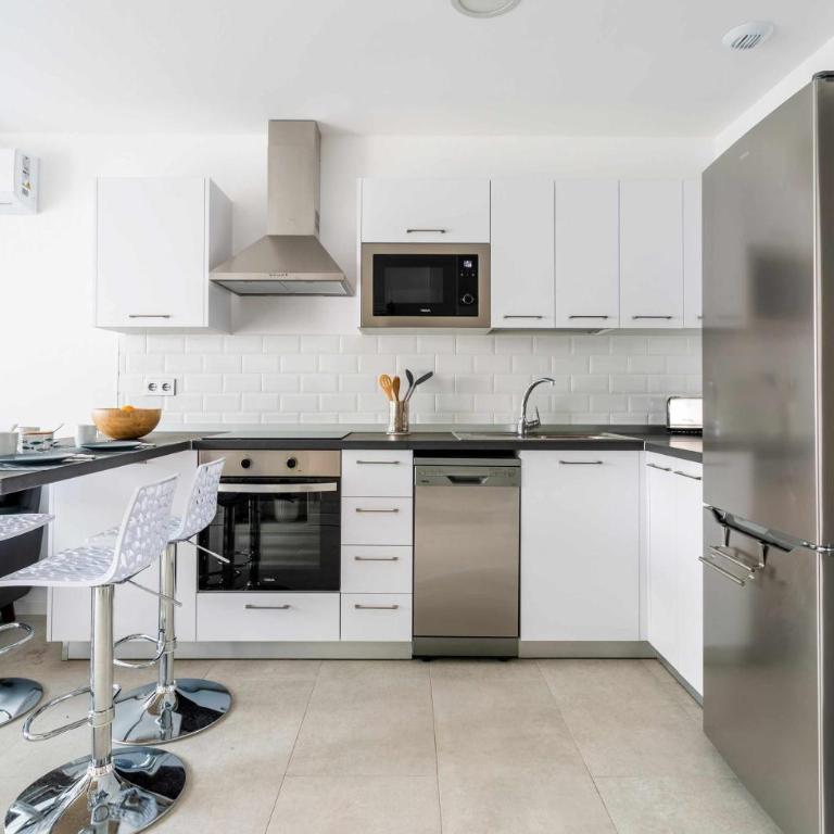 Monterey House Playa Blanca - Two-Bedroom House - 4