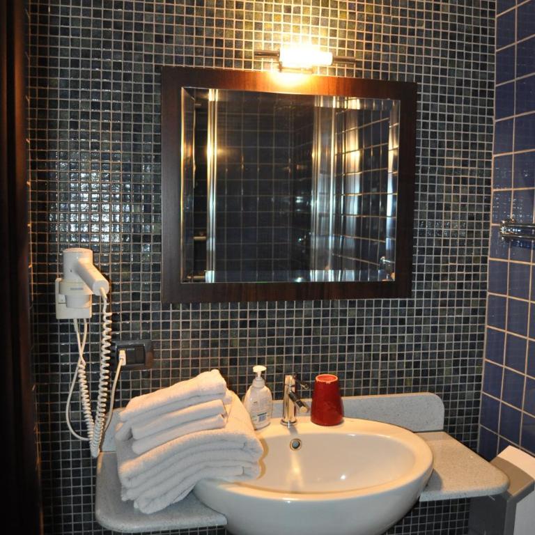 B&B Opera Catania Centro Storico - Quadruple Room - 15