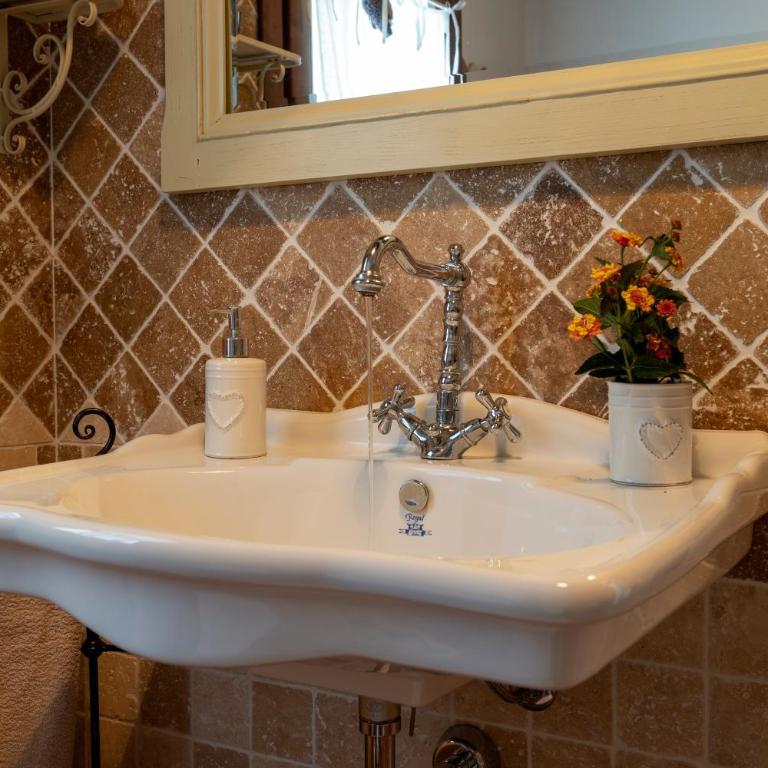Antica Caresi B&B - Camera Matrimoniale con Bagno Privato - 28