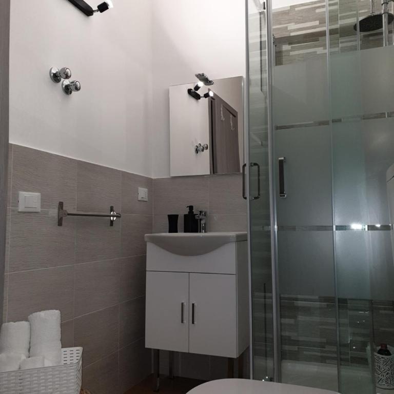 Donizetti 19 - Double Room - 14