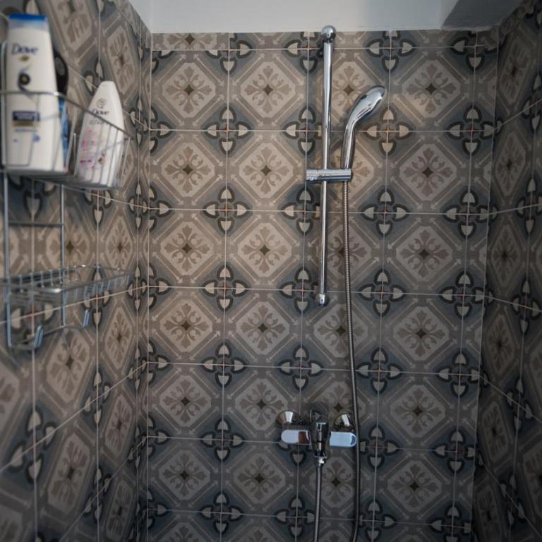 Cozy apartment, 10 minutes walking distance from the Old Town - Apartman sa 2 Spavaće Sobe - 19