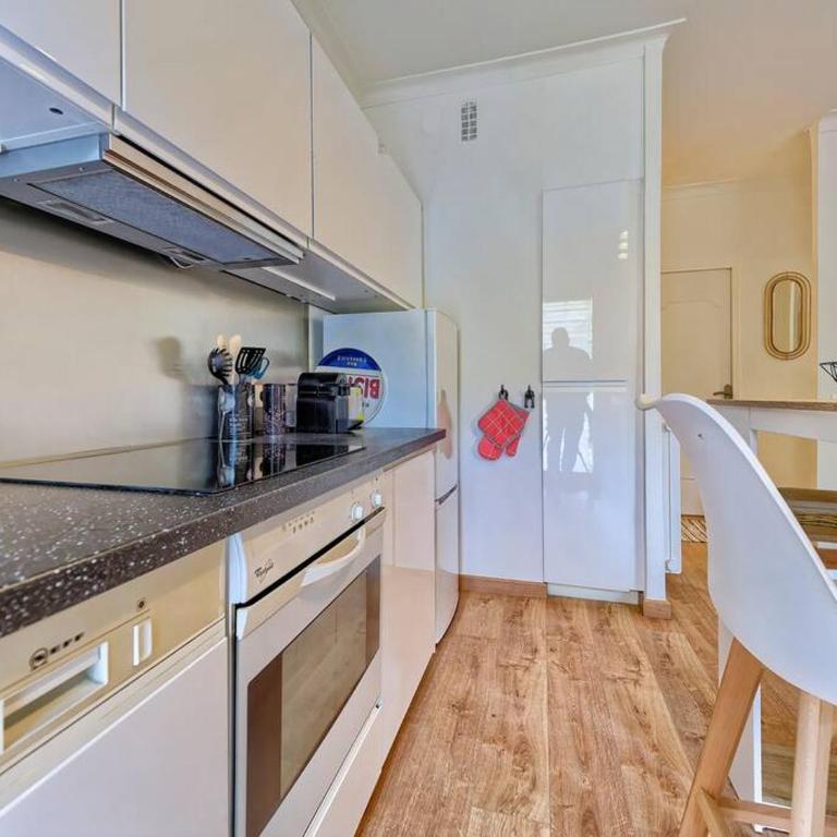 Studio cosy à 30 mètres de la plage - Appartement 1 Chambre - 11