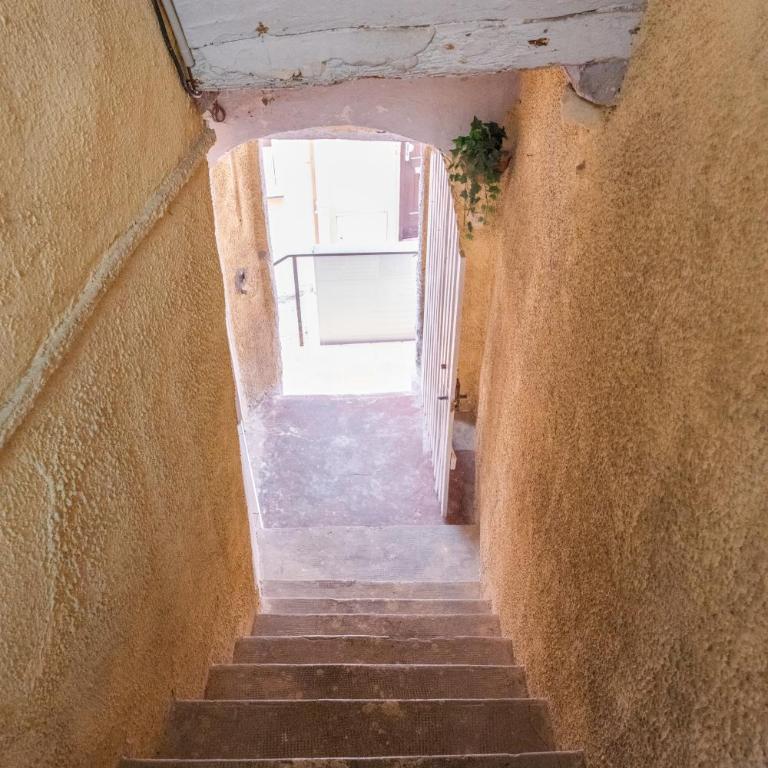 Charmant Studio Vieille Ville de Menton, Basilique Saint-Michel - Appartement 1 Chambre - 12
