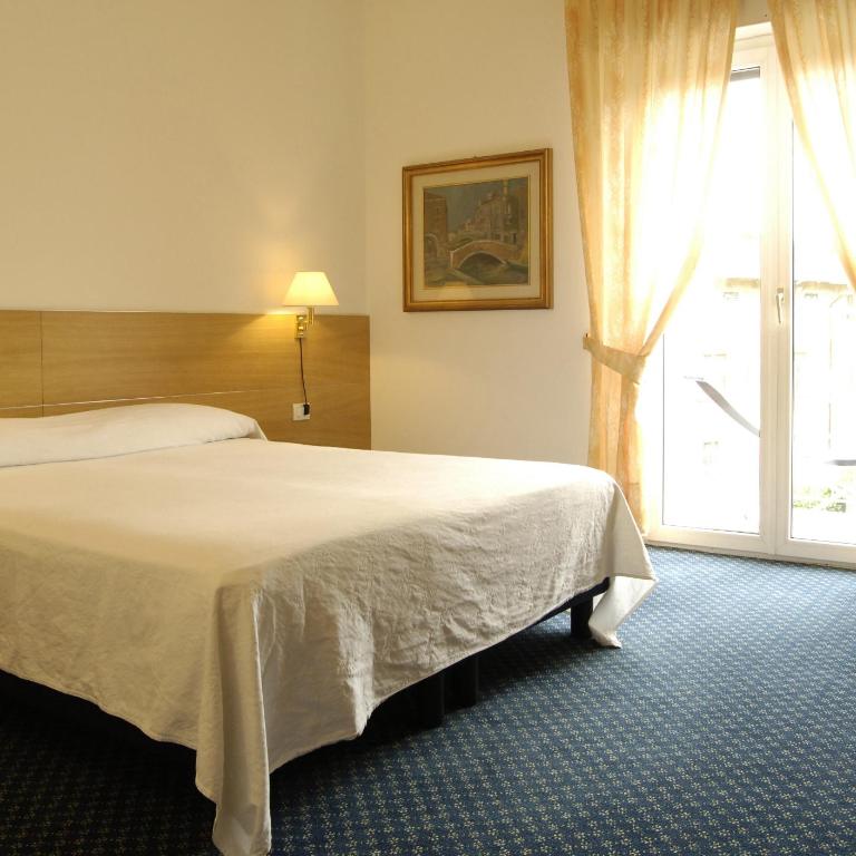 Albergo Al Caminetto - Camera Superior Matrimoniale/Doppia con Letti Singoli - 6