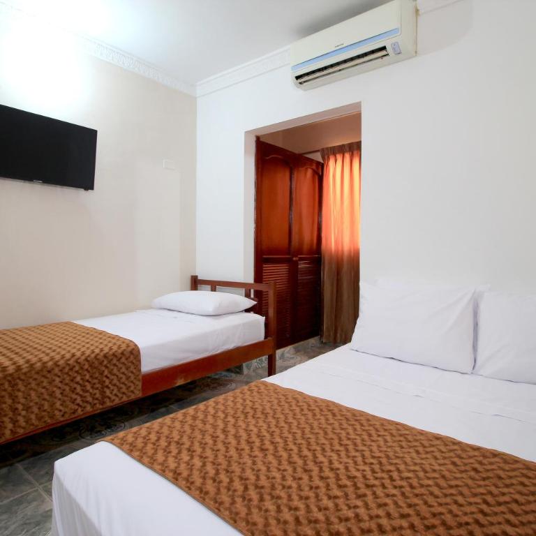 Hotel Rodadero Inn By GEH Suites - Triple Room - 2