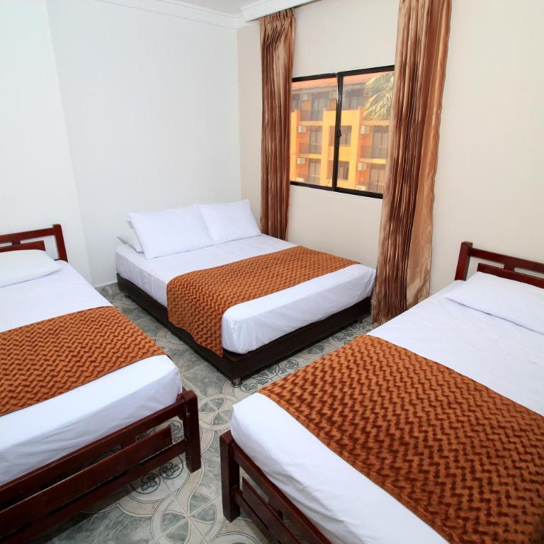 Hotel Rodadero Inn By GEH Suites - Quadruple Room - 2