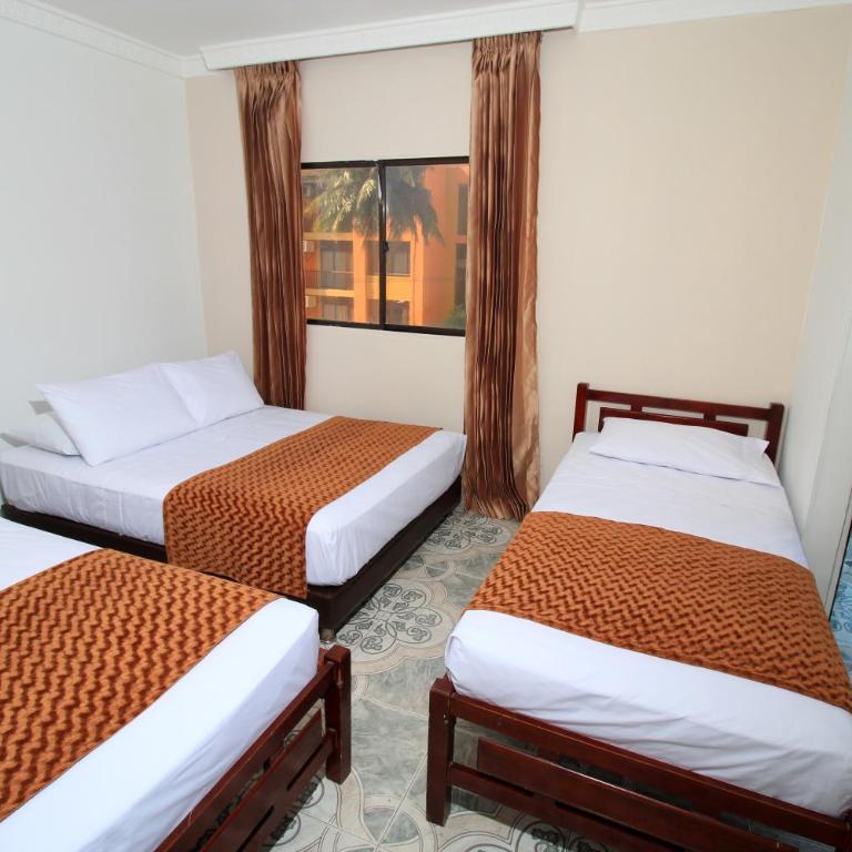 Hotel Rodadero Inn By GEH Suites - Quadruple Room - 7